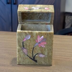 Vintage Stone Trinket Box – Floral Inlay – Hinged Lid